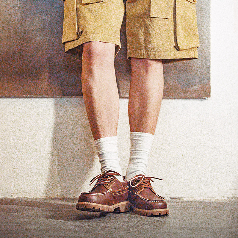 マデン メンズ ヴィンテージ ボートシューズ レースアップ  - Men Formal Wear With Boots のレビューと価格