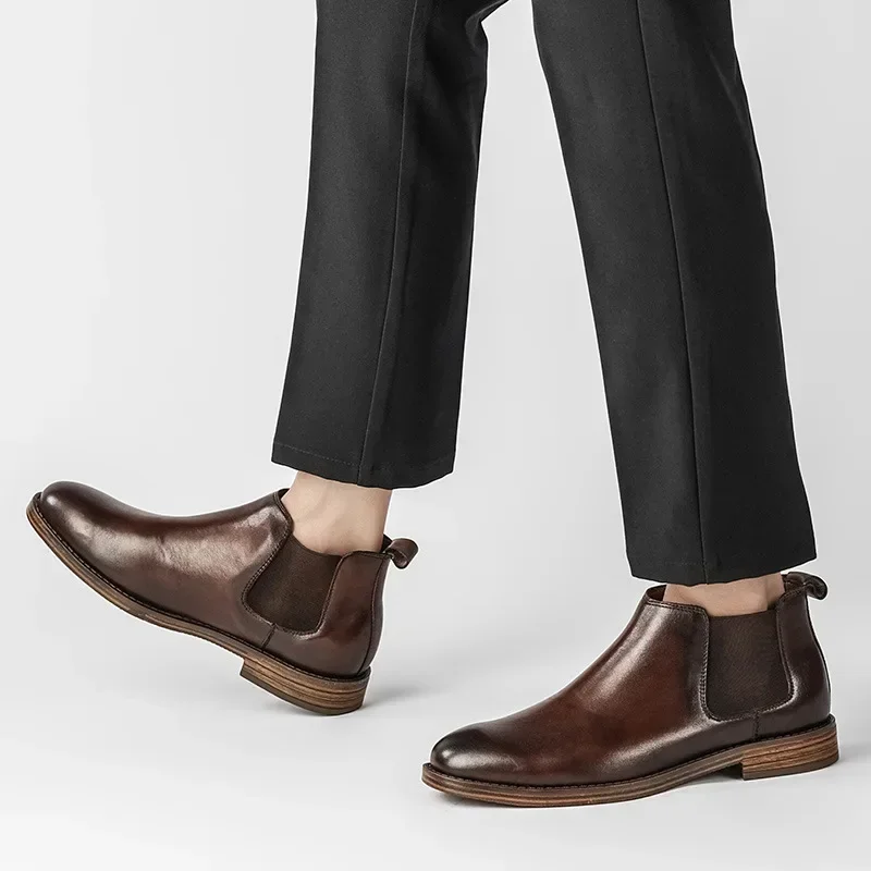 メンズビジネスファッションドレスブーツ本革チェルシーブーツ男 - Men Formal Wear With Boots のレビューと価格